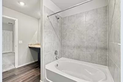 10627 Red Orchid Drive, Houston, TX 77016 - Photo 6