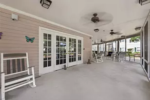 929 Rockmead, Kingwood, TX 77339 - Photo 14