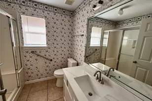 1214 28th Ave N, Texas City, TX 77590 - Photo 18