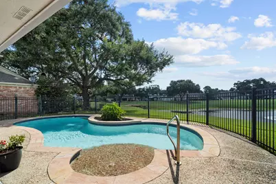 44 Bendwood Drive, Sugar Land, TX 77478 - Photo 34