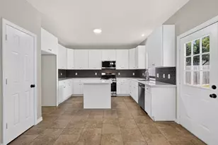 18327 Hollow Branch Ct, Cypress, TX 77429 - Photo 16
