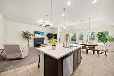 252 Scarlet Maple Way, Conroe, TX 77318 - Photo 10