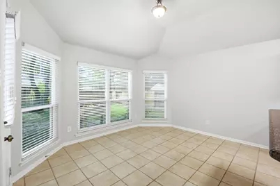 31710 Midlake Park, Conroe, TX 77385 - Photo 18
