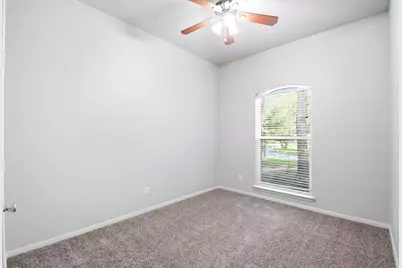 31710 Midlake Park, Conroe, TX 77385 - Photo 24