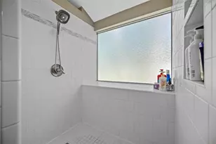 2919 Creek Manor Dr, Kingwood, TX 77339 - Photo 16