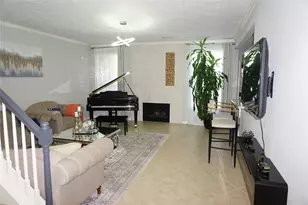 10303 Sable Trail Ln, Houston, TX 77064 - Photo 6