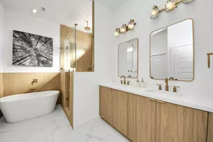 1216 E 34th St, Houston, TX 77022 - Photo 26