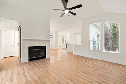 30 Shallow Pond Place, The Woodlands, TX 77381 - Photo 10