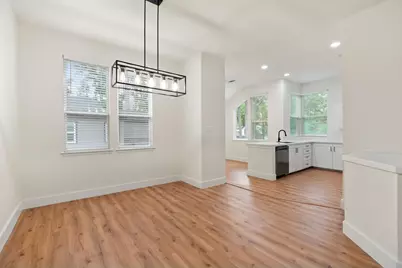 30 Shallow Pond Place, The Woodlands, TX 77381 - Photo 12