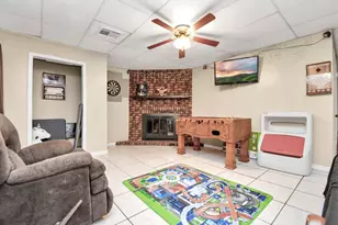 712 Meadowick Dr, Baytown, TX 77521 - Photo 8