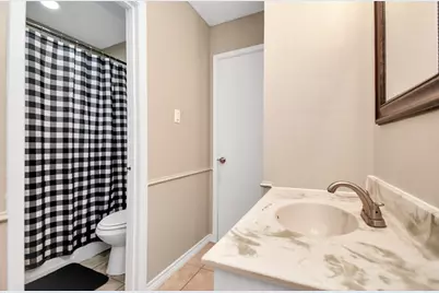 712 Meadowick Drive, Baytown, TX 77521 - Photo 10