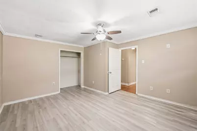 11011 Carlton Drive, Houston, TX 77047 - Photo 12