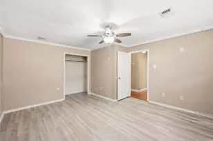 11011 Carlton Dr, Houston, TX 77047 - Photo 12