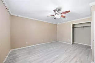 11011 Carlton Dr, Houston, TX 77047 - Photo 14