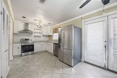 11011 Carlton Drive, Houston, TX 77047 - Photo 8