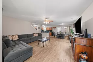 18703 Remington Park Dr, Houston, TX 77073 - Photo 2