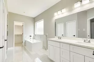 3206 Braesview Dr, Pearland, TX 77584 - Photo 18