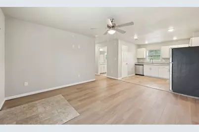 282 Plez Morgan Drive #A, Montgomery, TX 77356 - Photo 4