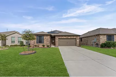 305 Paso Fino Drive, Alvin, TX 77511 - Photo 2