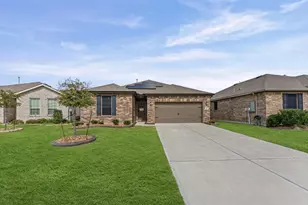 305 Paso Fino Dr, Alvin, TX 77511 - Photo 2