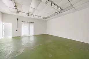 1829 Arlington St, Houston, TX 77008 - Photo 2