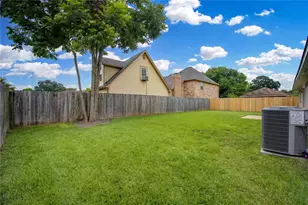 13711 Charidges Ct, Houston, TX 77034 - Photo 40