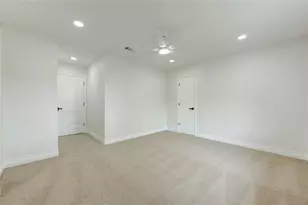 13711 Charidges Ct, Houston, TX 77034 - Photo 22