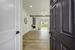 13711 Charidges Ct, Houston, TX 77034 - Photo 6