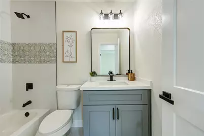 13711 Charidges Court, Houston, TX 77034 - Photo 32