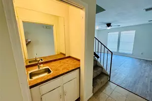 5810 Twisted Pine Ct, Houston, TX 77039 - Photo 4