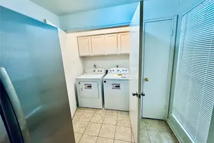 5810 Twisted Pine Ct, Houston, TX 77039 - Photo 18