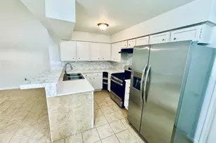 5810 Twisted Pine Ct, Houston, TX 77039 - Photo 8