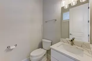 1108 Fowler St, Houston, TX 77007 - Photo 28