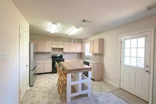 19919 Goldlake Dr, Katy, TX 77449 - Photo 8