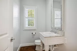1238 W 22nd St, Houston, TX 77008 - Photo 12