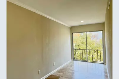 5050 Ambassador Way #212, Houston, TX 77056 - Photo 6