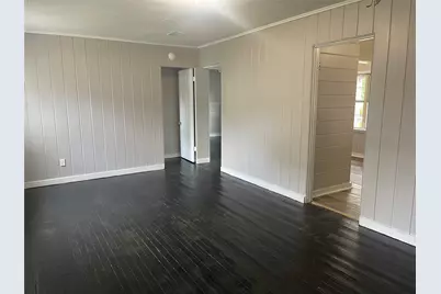 407 N Magnolia Street, Highlands, TX 77562 - Photo 6