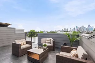 3218 Polk St, Houston, TX 77003 - Photo 16