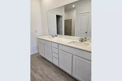 425 Robin Street, Angleton, TX 77515 - Photo 6