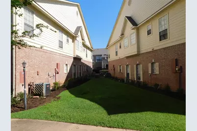 2710 Grants Lake Boulevard #F4, Sugar Land, TX 77479 - Photo 4