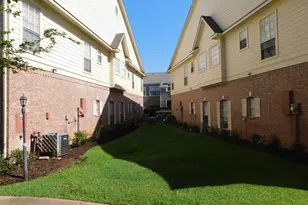 2710 Grants Lake Blvd, Sugar Land, TX 77479 - Photo 4