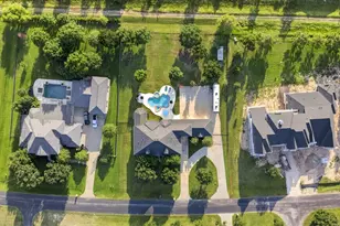 3203 Lakes of Katy Ln, Katy, TX 77493 - Photo 2