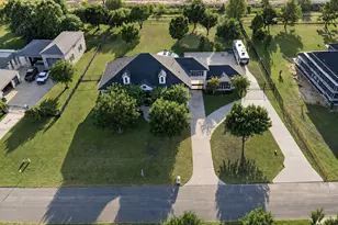 3203 Lakes of Katy Ln, Katy, TX 77493 - Photo 6
