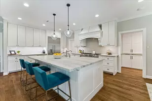 846 W Forest Dr, Houston, TX 77079 - Photo 12