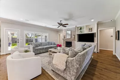 846 W Forest Drive, Houston, TX 77079 - Photo 10