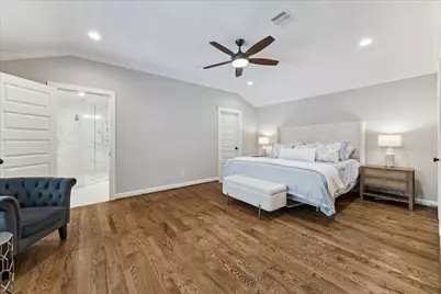 846 W Forest Drive, Houston, TX 77079 - Photo 18