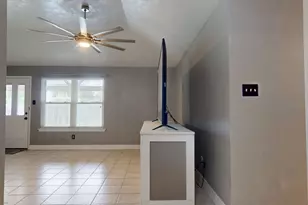 5601 Freshmeadow St, League City, TX 77573 - Photo 6