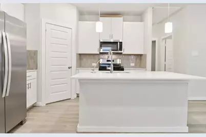 29127 Samuel Gardens Court, Waller, TX 77484 - Photo 6