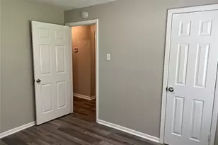 9505 Everglade Dr, Houston, TX 77078 - Photo 16