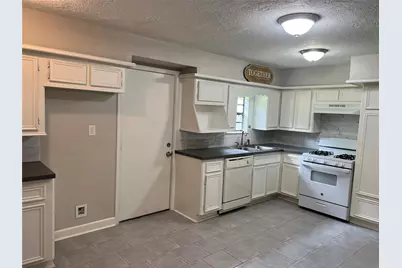9505 Everglade Drive, Houston, TX 77078 - Photo 12